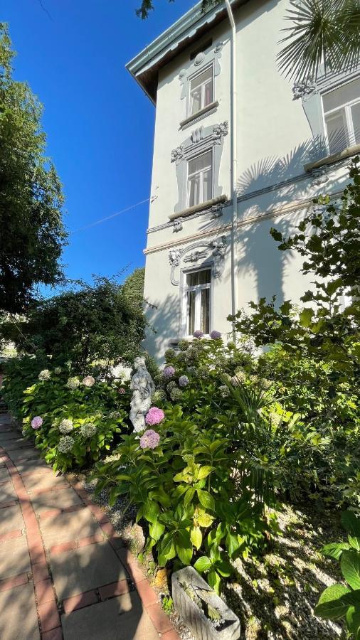 Villa Sapi Arcisate Exterior foto