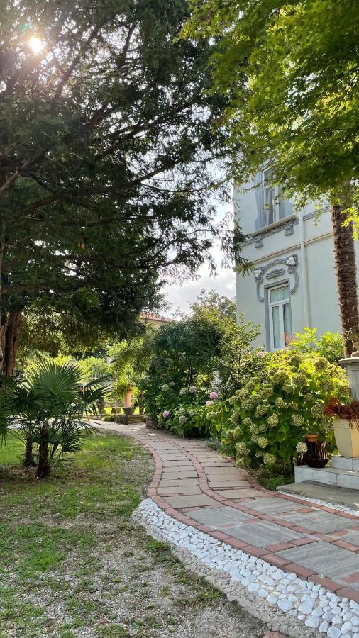 Villa Sapi Arcisate Exterior foto