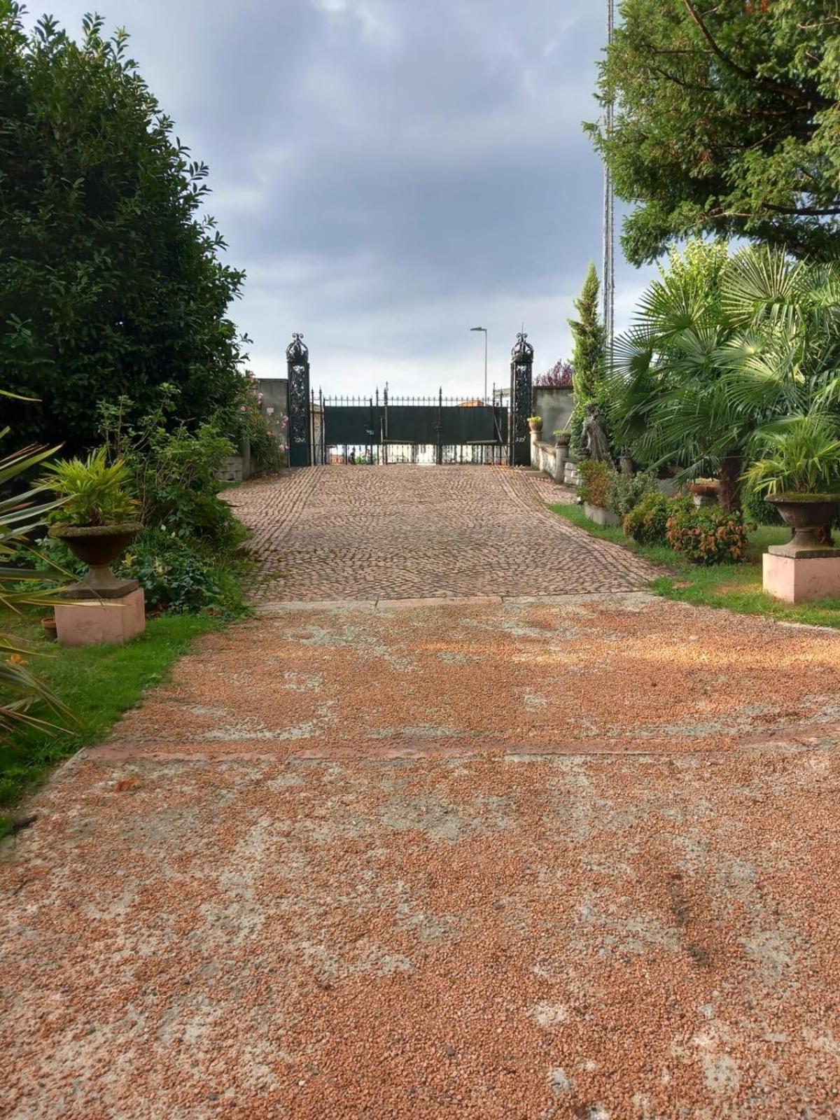 Villa Sapi Arcisate Exterior foto
