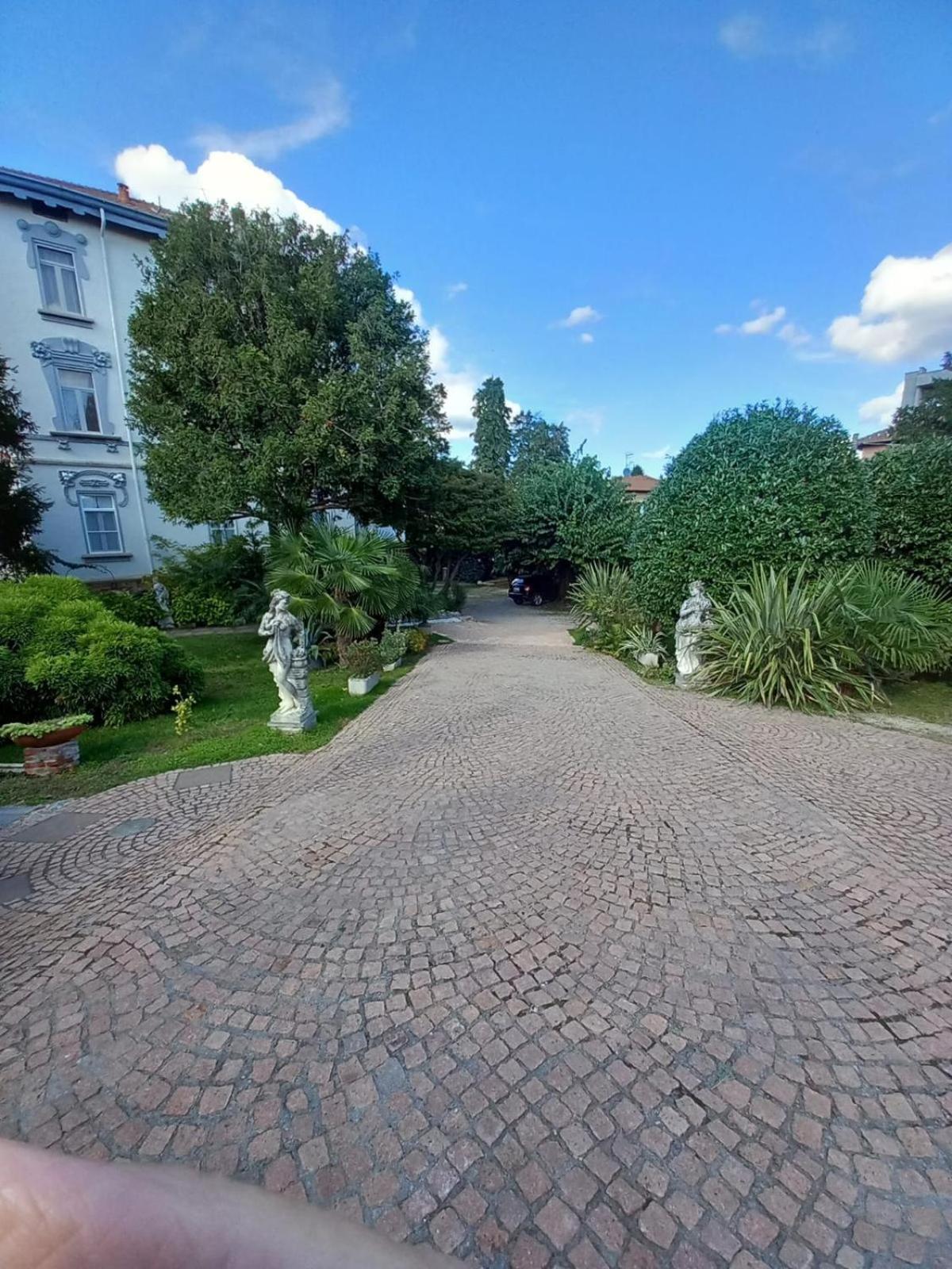Villa Sapi Arcisate Exterior foto